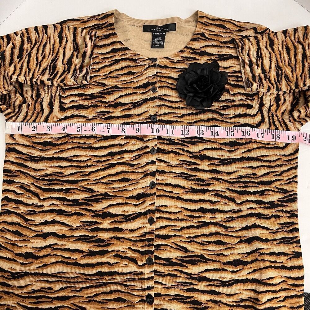 SILX‎ by August Silk Short Cardigan Silk Blend Animal Print Sweater - Picture 5 of 13